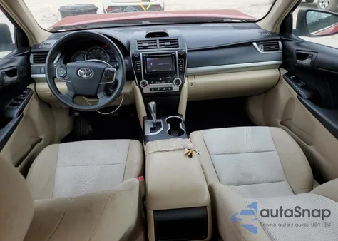 2012 Toyota Camry Base z USA, uszkodzony, nr VIN 4T1BF1FK6CU544520